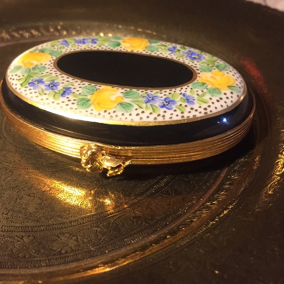 Vintage 19th century make up/ snuff container - Picture 5 of 5